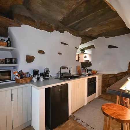 M&k Kele Zannel Seaside Serenity