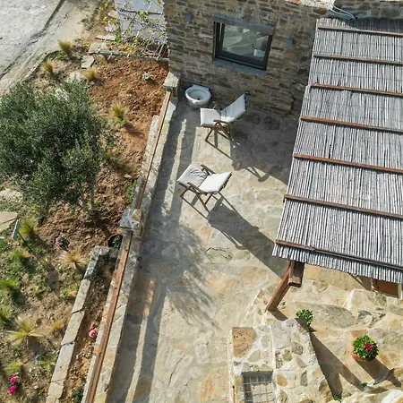 בית נופש M&k Kele Zannel Seaside Serenity Kardhianí