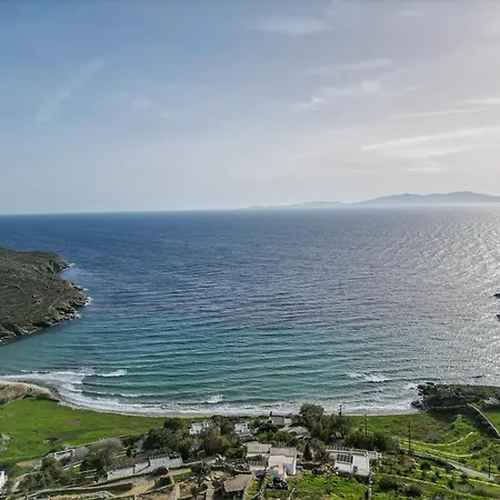 M&k Kele Zannel Seaside Serenity Kardhianí